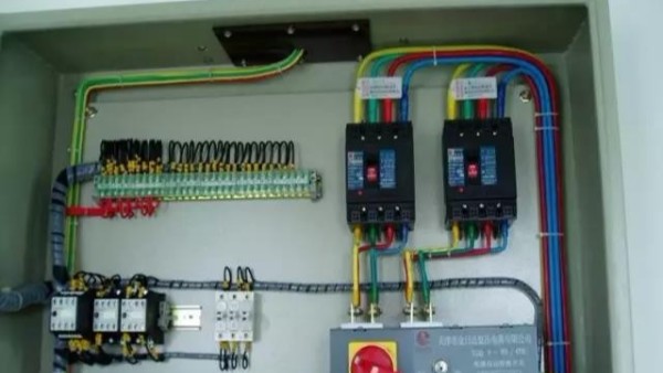 雙電源自動(dòng)轉(zhuǎn)換開關(guān)-消防應(yīng)急照明箱關(guān)鍵部件【千亞電氣】