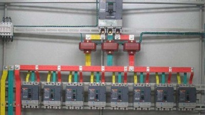 什么是配電箱成套設(shè)備機電式接觸器【千亞電氣】